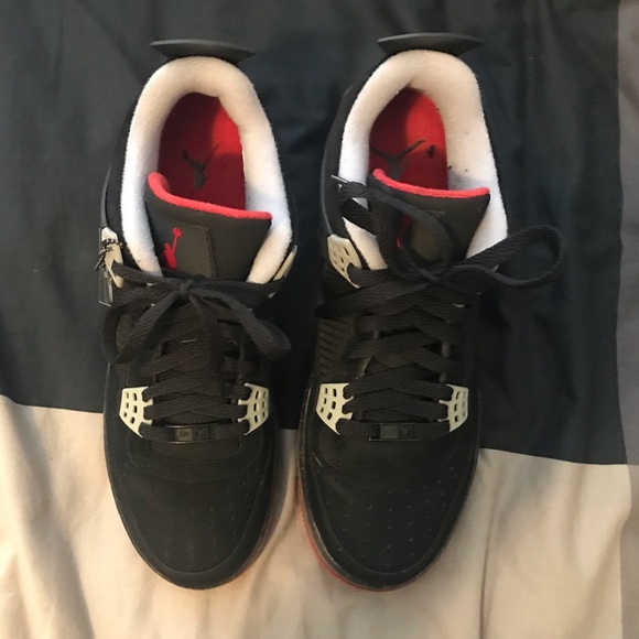 Air Jordan 4 fusion black cement 
Size 10 - Picture 5 of 11